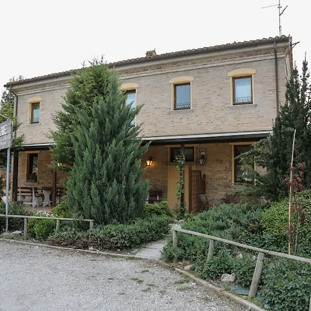 Al Casolare Hotel