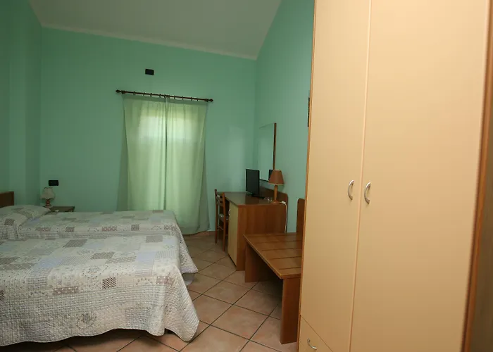 מלון Al Casolare 3*