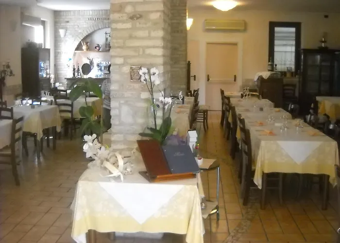 Al Casolare קורינלדו