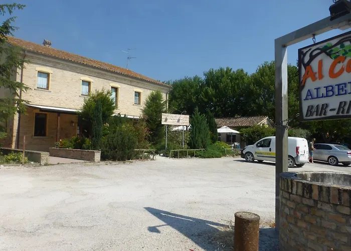 Al Casolare קורינלדו